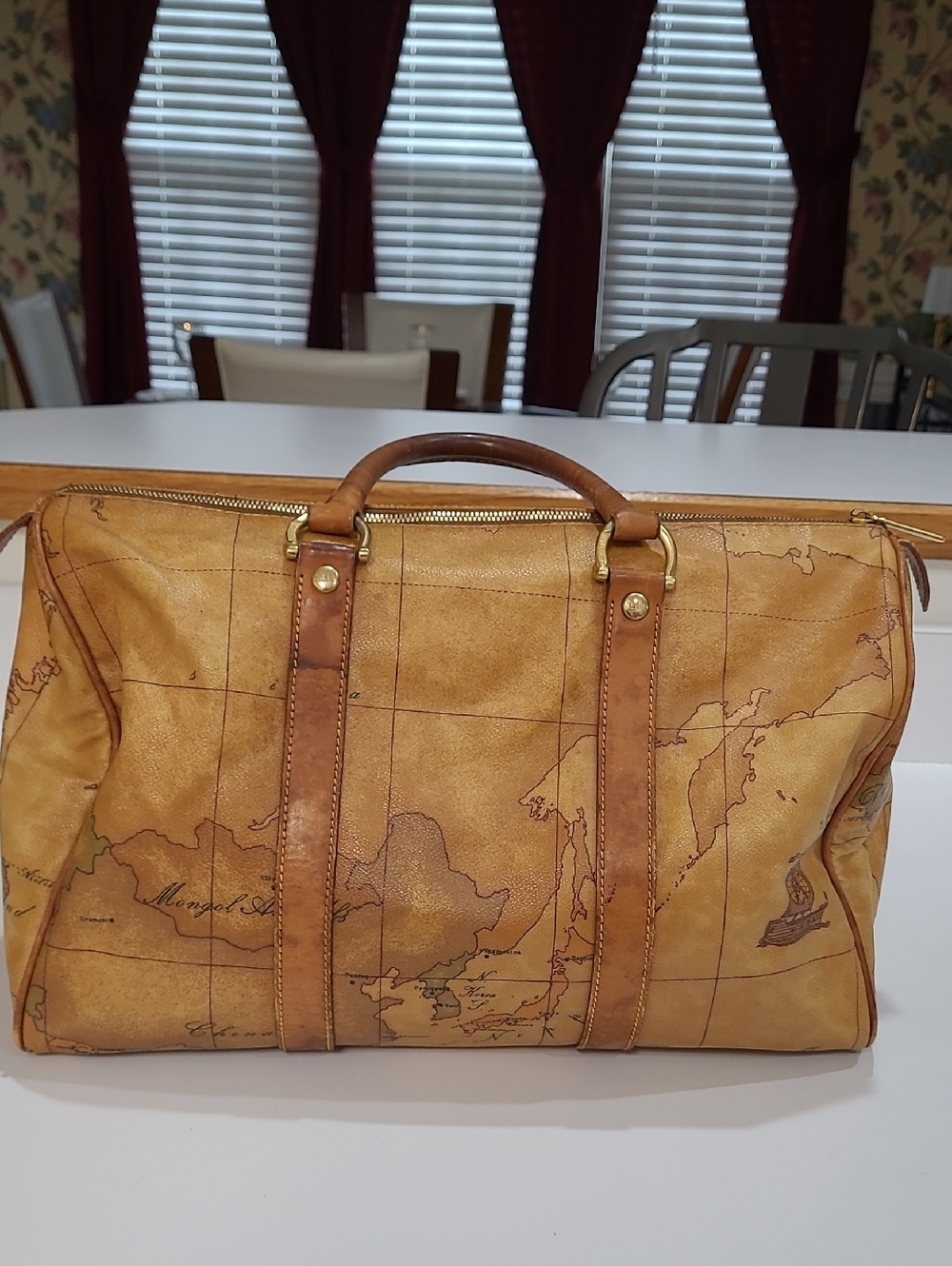Alviero Martini 1a Classe Vintage Classic Boston Bag - Tan